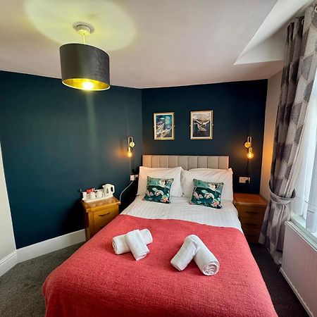 The Rockside Bed & Breakfast Scarborough Bagian luar foto