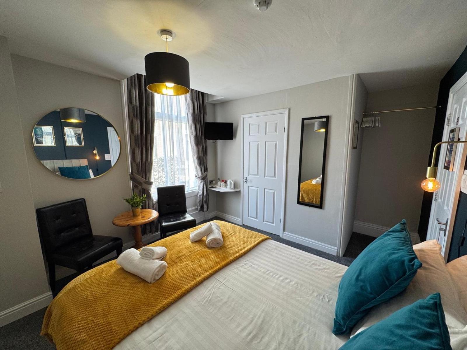The Rockside Bed & Breakfast Scarborough Bagian luar foto