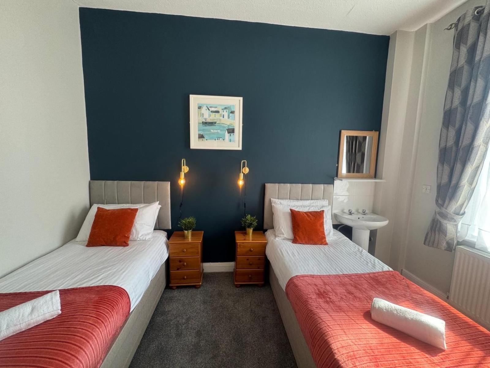 The Rockside Bed & Breakfast Scarborough Bagian luar foto