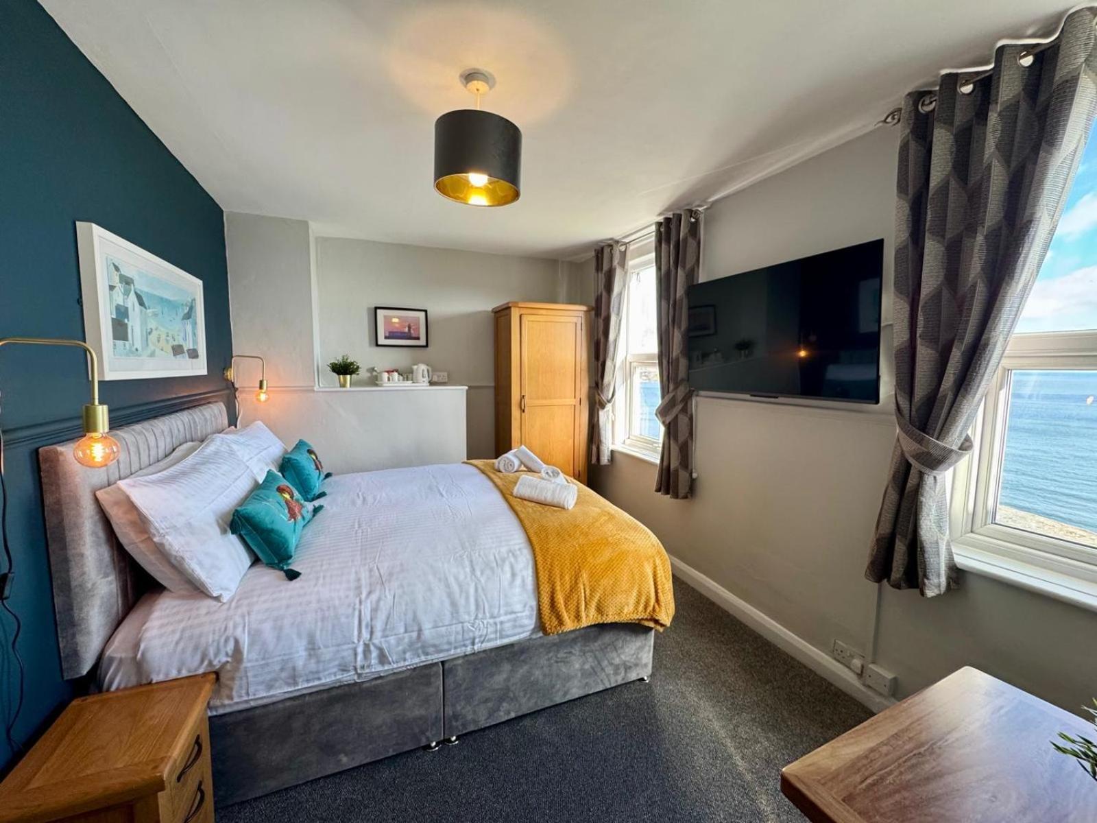 The Rockside Bed & Breakfast Scarborough Bagian luar foto