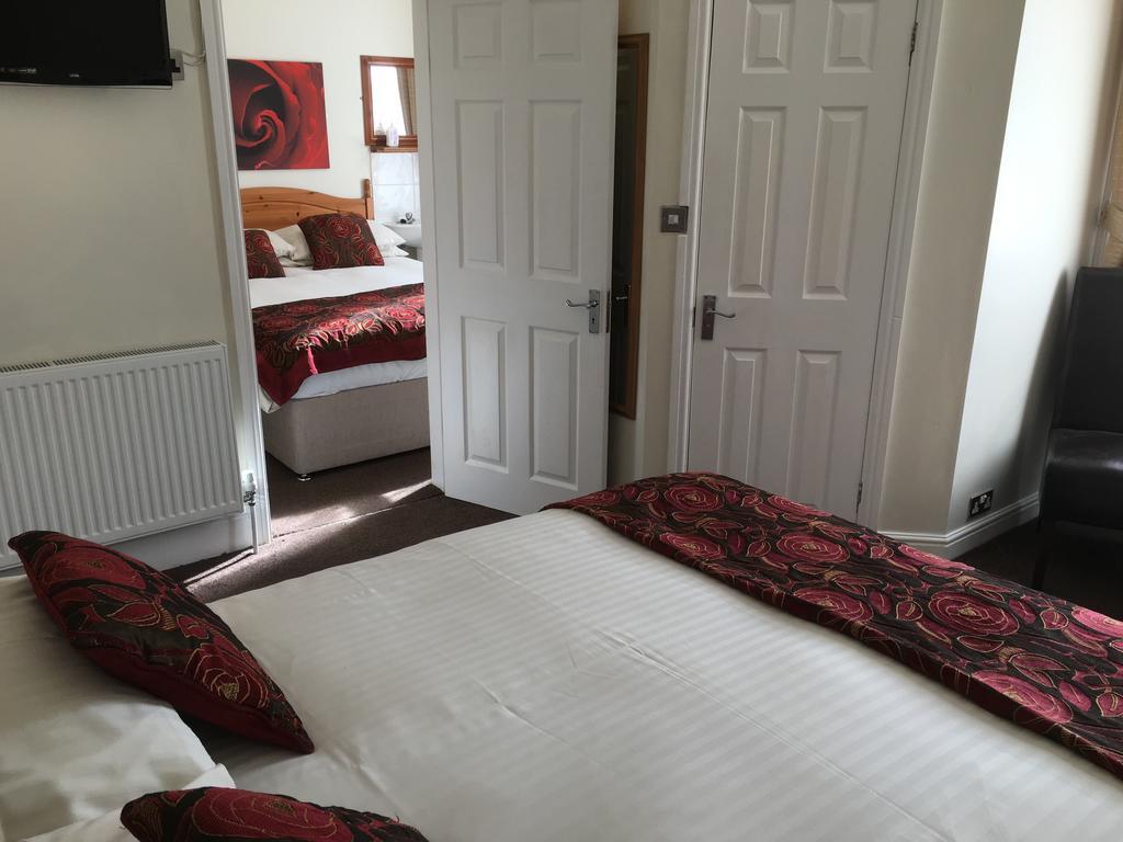 The Rockside Bed & Breakfast Scarborough Bagian luar foto