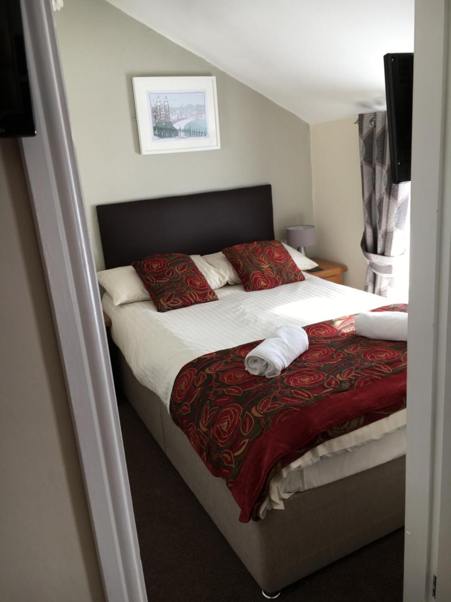 The Rockside Bed & Breakfast Scarborough Bagian luar foto